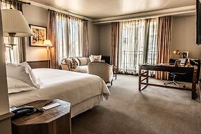 The Singular Santiago