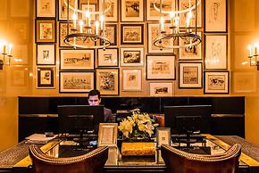 The Singular Santiago