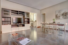 Colosseo Gardens - My Extra Home