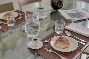 Colosseo Gardens - My Extra Home