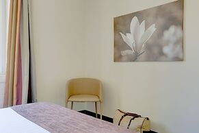 Colosseo Gardens - My Extra Home