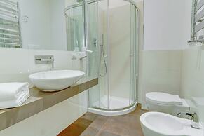 Colosseo Gardens - My Extra Home