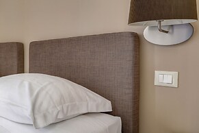 Colosseo Gardens - My Extra Home