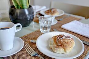 Colosseo Gardens - My Extra Home