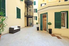 Colosseo Gardens - My Extra Home