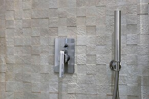 Colosseo Gardens - My Extra Home