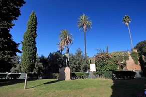 Colosseo Gardens - My Extra Home