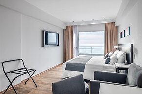 Dazzler by Wyndham Puerto Madryn