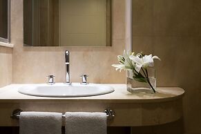 Dazzler by Wyndham Puerto Madryn