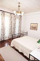 Villa Pera Suite Hotel