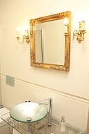 Villa Pera Suite Hotel