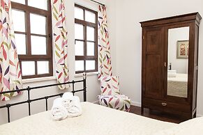 Villa Pera Suite Hotel