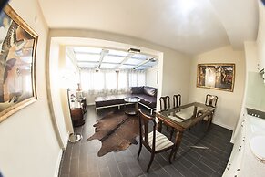 Villa Pera Suite Hotel