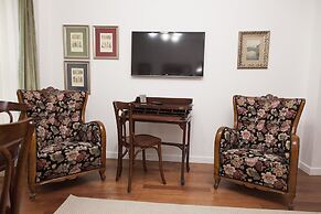 Villa Pera Suite Hotel