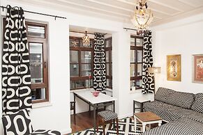 Villa Pera Suite Hotel