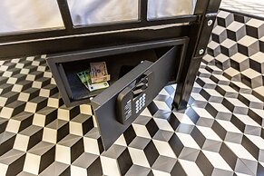 Villa Pera Suite Hotel