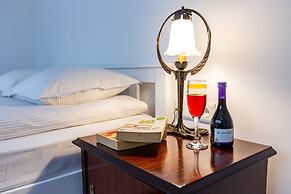 Villa Pera Suite Hotel