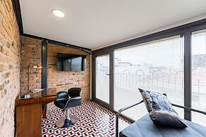 Villa Pera Suite Hotel