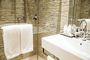 Dhevan Dara Beach Villa