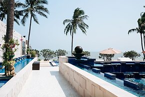 Dhevan Dara Beach Villa
