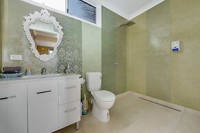 Coral Inn Boutique Resort