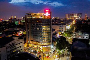 Hermes Palace Hotel Medan