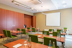 Hampton by Hilton Warsaw Airport