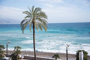 Hôtel Reine D'Azur
