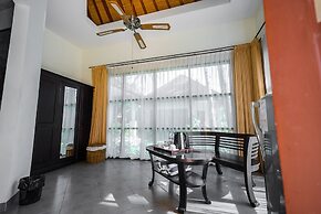 Orlowsky Discovery Candidasa Hotel