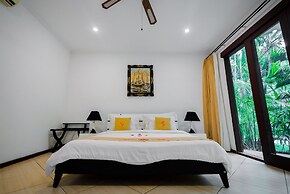 Orlowsky Discovery Candidasa Hotel