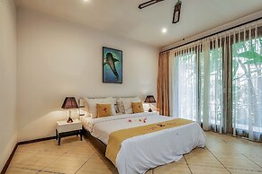 Orlowsky Discovery Candidasa Hotel