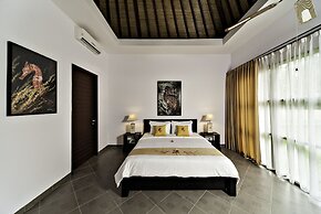 Orlowsky Discovery Candidasa Hotel