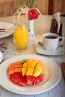 Orlowsky Discovery Candidasa Hotel