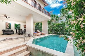 Orlowsky Discovery Candidasa Hotel