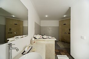 Orlowsky Discovery Candidasa Hotel