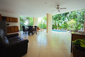 Orlowsky Discovery Candidasa Hotel