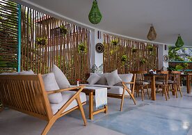 Orlowsky Discovery Candidasa Hotel