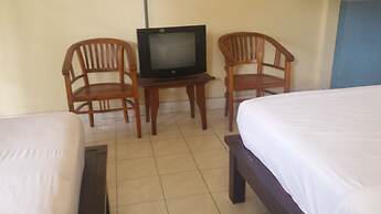 Segara Hotel and Restaurant