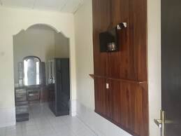 Segara Hotel and Restaurant