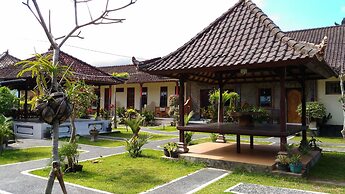 Segara Hotel and Restaurant