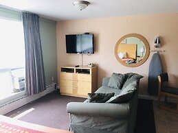 Perth Plaza Inn & Suites