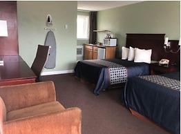 Perth Plaza Inn & Suites