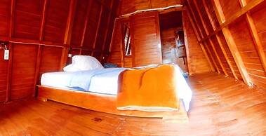 Astradana Hotel & Restaurant