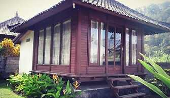 Astradana Hotel & Restaurant