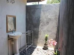 Astradana Hotel & Restaurant