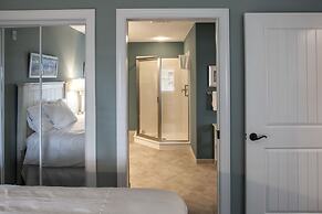 Bluewater Resort & Marina by Spinnaker Resorts