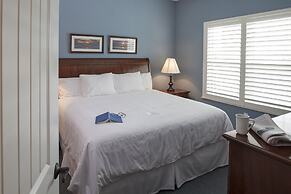 Bluewater Resort & Marina by Spinnaker Resorts