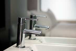 The Z Hotel Victoria