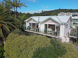 ASURE Admirals View Motel