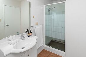 ASURE Admirals View Motel